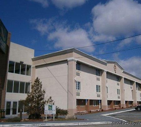 Quality Inn & Conference Center Maple Shade المظهر الخارجي الصورة
