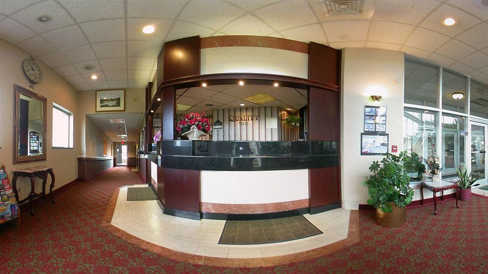 Quality Inn & Conference Center Maple Shade المظهر الخارجي الصورة