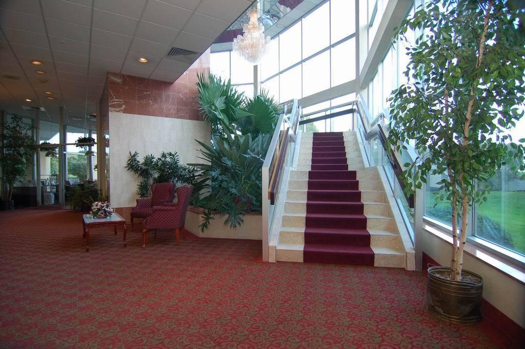Quality Inn & Conference Center Maple Shade المظهر الخارجي الصورة