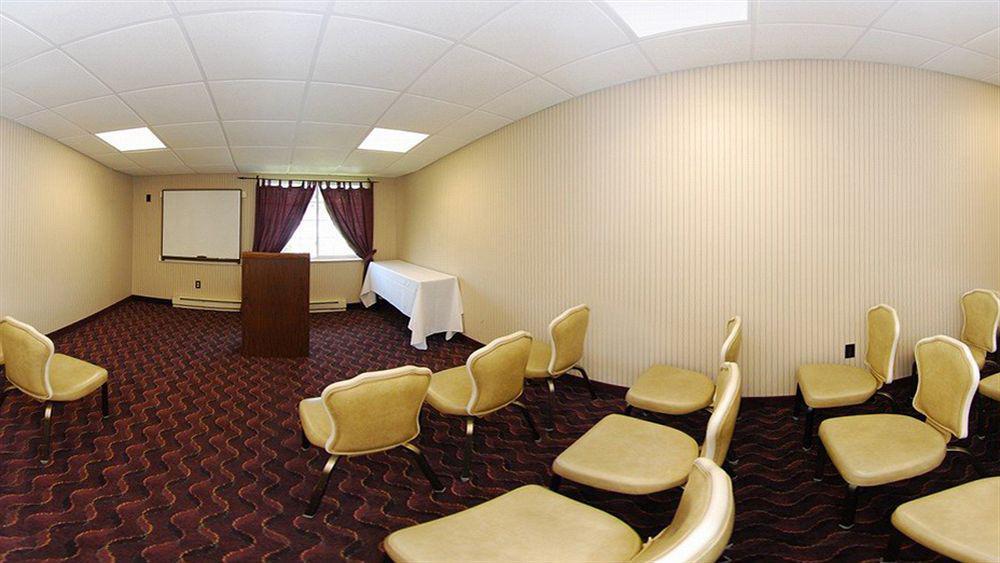 Quality Inn & Conference Center Maple Shade المظهر الخارجي الصورة